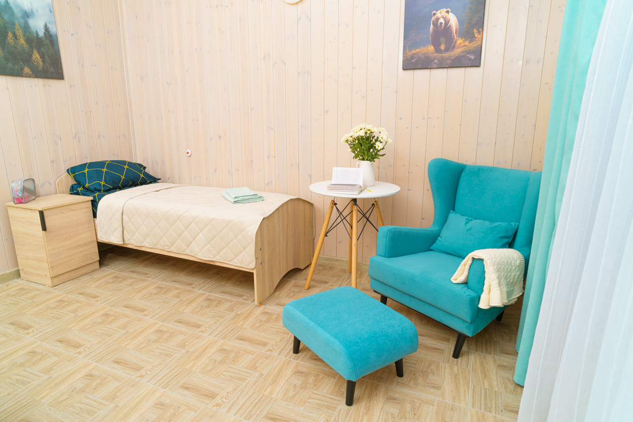 Уход и присмотр за пожилыми людьми в пансионате