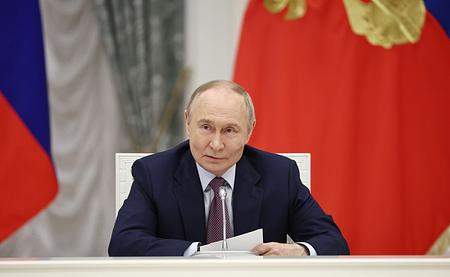 Владимир Путин — о защите семьи